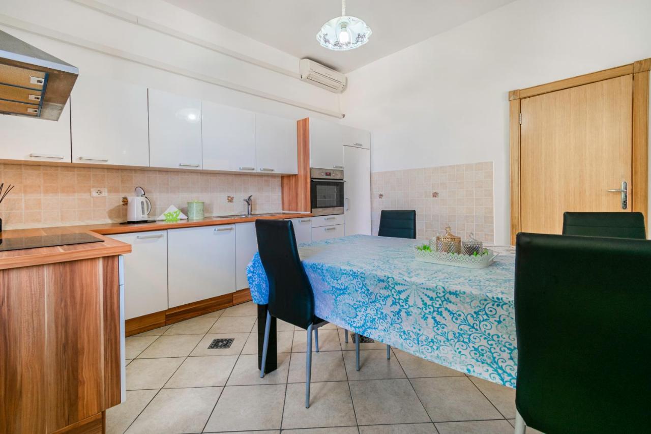 Apartment Πιράν Εξωτερικό φωτογραφία